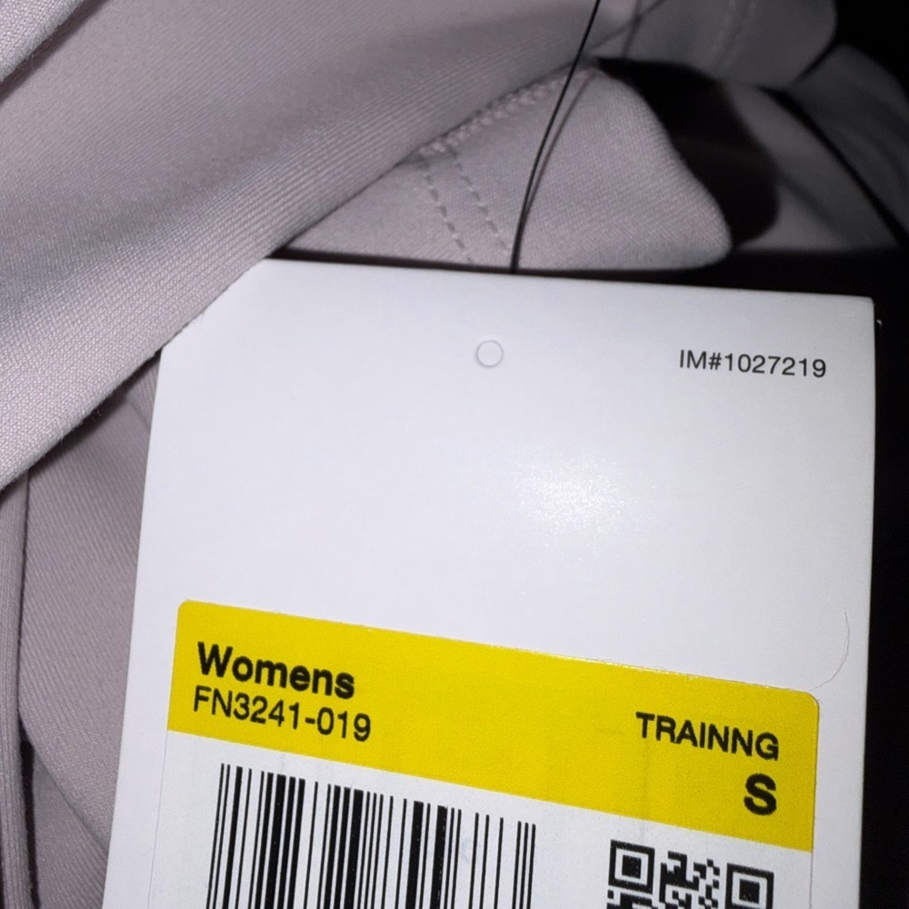 New size Nike Women's One High-Waisted 7/8 Leggings with Pockets - Picture 6 of 7
